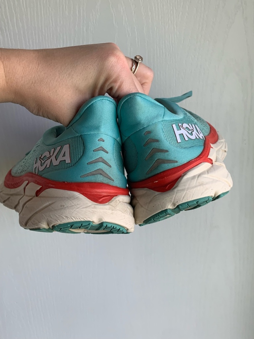HOKA Clifton 8 women's running shoe in the Aquarelle/Eggshell Blue color - Picture 5 of 12